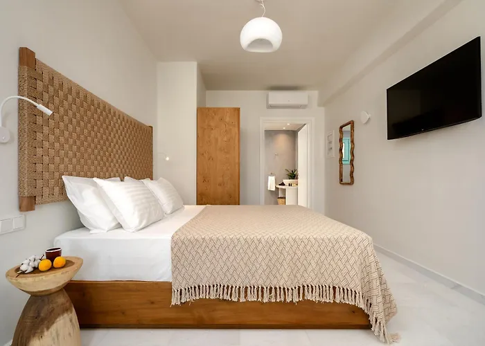 Alas Cycladic 4* איוס פרוקופיוס